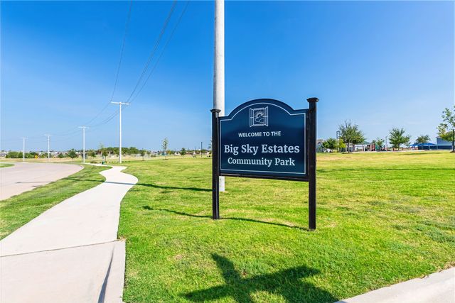 13608 Musselshell Drive, Ponder, TX 76259