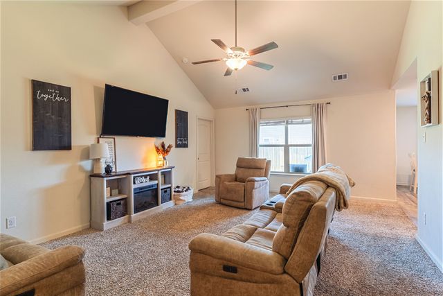 13608 Musselshell Drive, Ponder, TX 76259