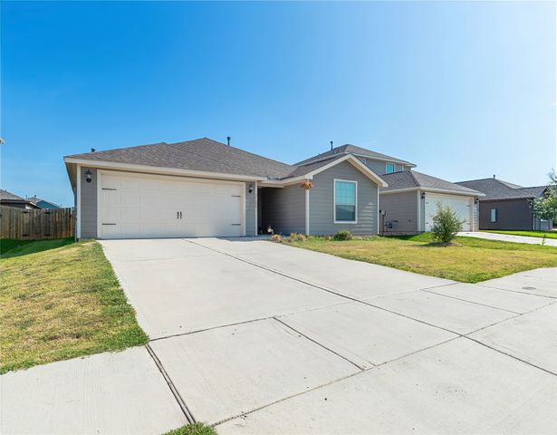 13608 Musselshell Drive, Ponder, TX 76259