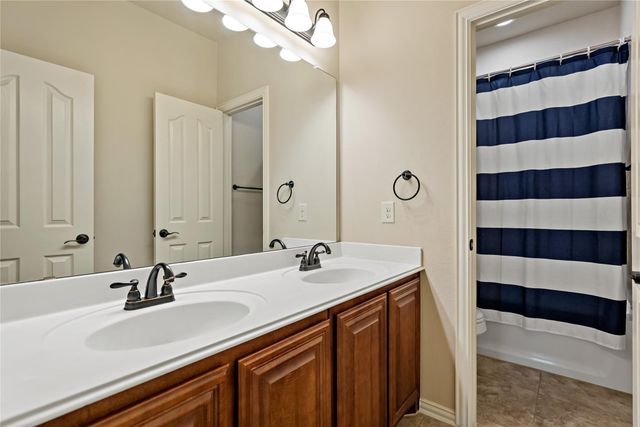 208 Gatwick Court, Wylie, TX 75098