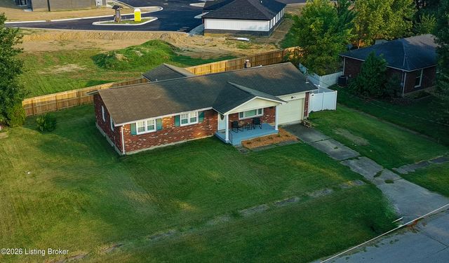 6501 Cady Dr, Louisville, KY 40258
