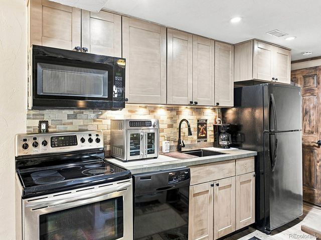 611 Impala Trail, Bailey, CO 80421