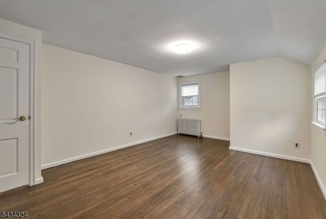 151 Walthery Ave, Ridgewood Village, NJ 07450