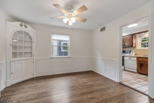 151 Walthery Ave, Ridgewood Village, NJ 07450