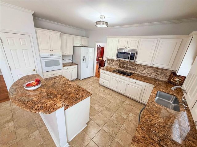 2172 Talbot Ridge, Jonesboro, GA 30236