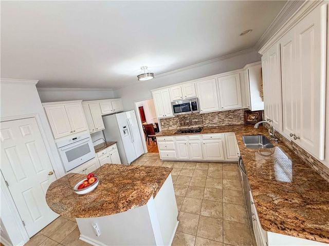 2172 Talbot Ridge, Jonesboro, GA 30236