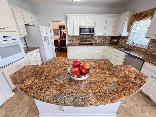 2172 Talbot Ridge, Jonesboro, GA 30236