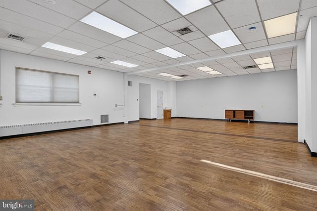 413-415 S QUEEN ST, Lancaster, PA 17603