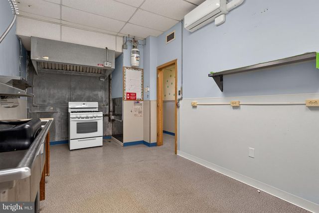 413-415 S QUEEN ST, Lancaster, PA 17603