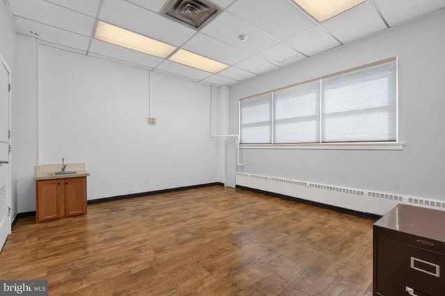 413-415 S QUEEN ST, Lancaster, PA 17603