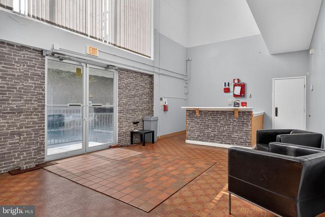 413-415 S QUEEN ST, Lancaster, PA 17603