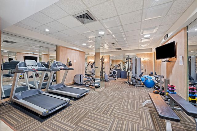 2860 S OCEAN Boulevard 316, Palm Beach, FL 33480