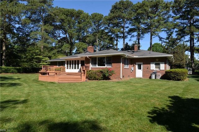 1721 N Alanton DR, Virginia Beach, VA 23454
