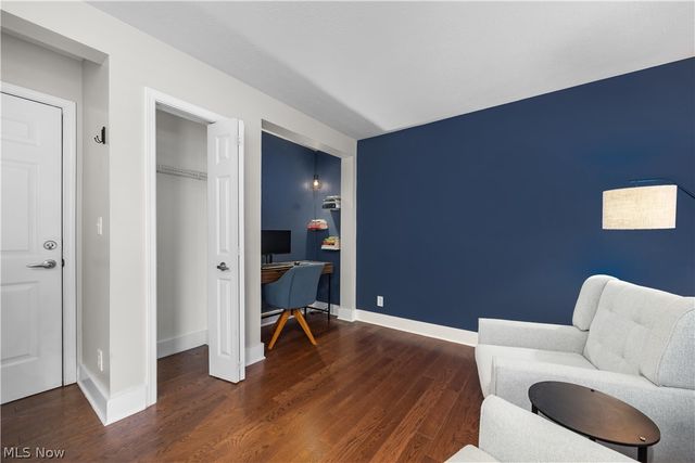 7305 Battery Park Boulevard, Cleveland, OH 44102