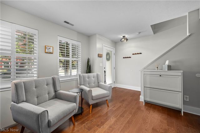 7305 Battery Park Boulevard, Cleveland, OH 44102