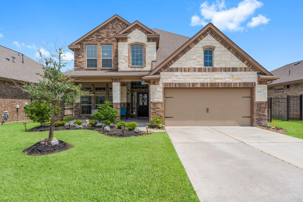 29627 Yaupon Shore Drive, Spring, TX 77386