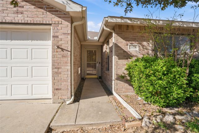 3825 Cane River Road, Fort Worth, TX 76244