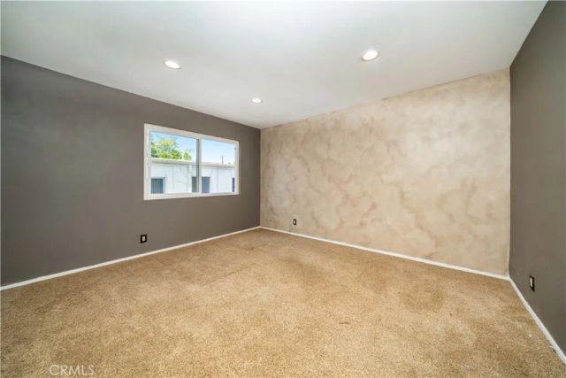 14947 Dickens Street 3, Sherman Oaks, CA 91403