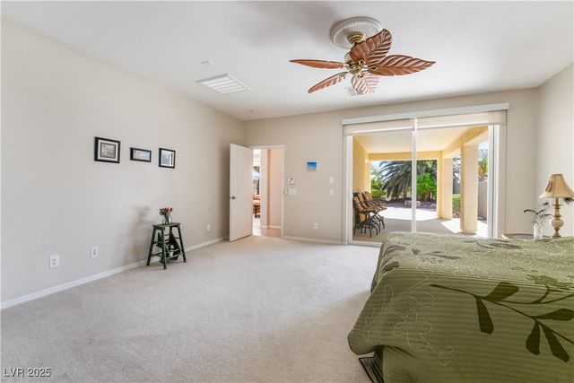 8236 Imperial Lakes Street, Las Vegas, NV 89131