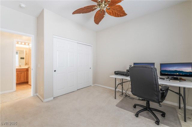 8236 Imperial Lakes Street, Las Vegas, NV 89131