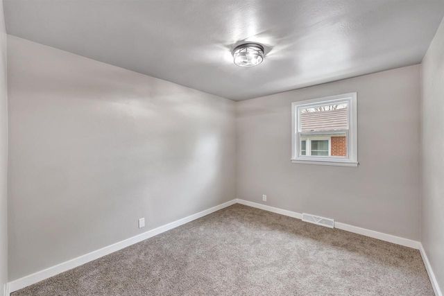 1875 SMITH STREET, Green Bay, WI 54302