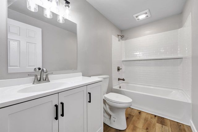 1875 SMITH STREET, Green Bay, WI 54302