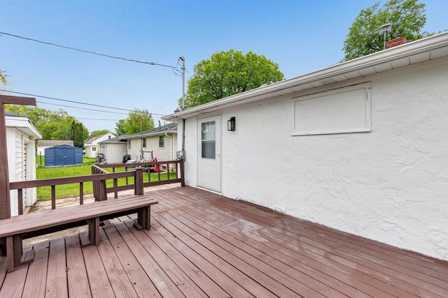1875 SMITH STREET, Green Bay, WI 54302