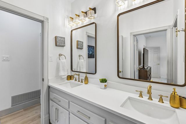 3710 Castle Drive, Rowlett, TX 75089