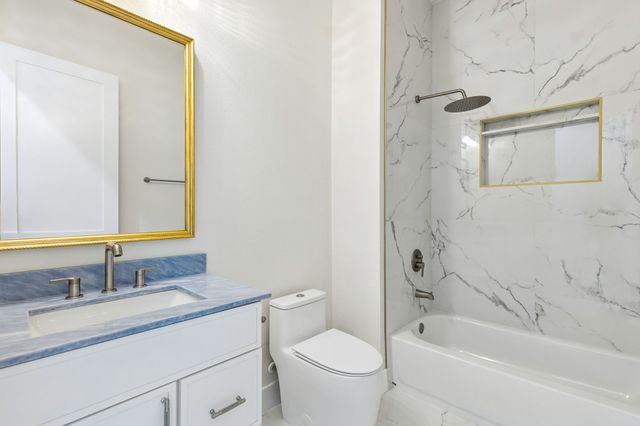 3710 Castle Drive, Rowlett, TX 75089