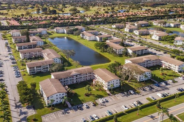 138 Fanshaw D D, Boca Raton, FL 33434