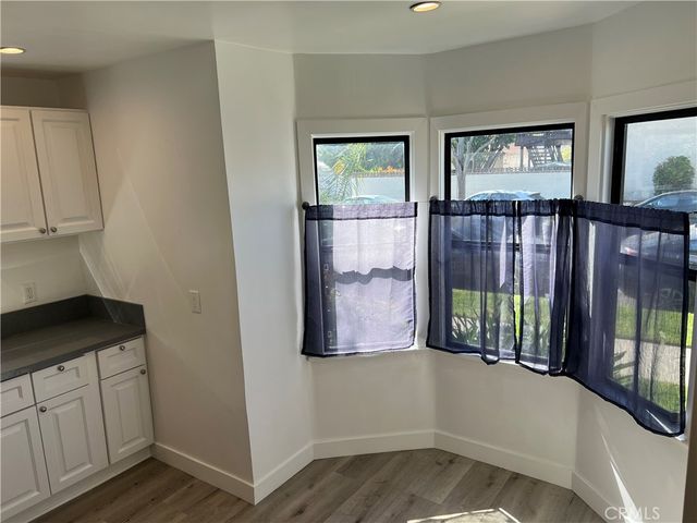 12658 Oxnard Street, North Hollywood, CA 91606