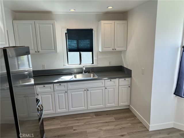 12658 Oxnard Street, North Hollywood, CA 91606