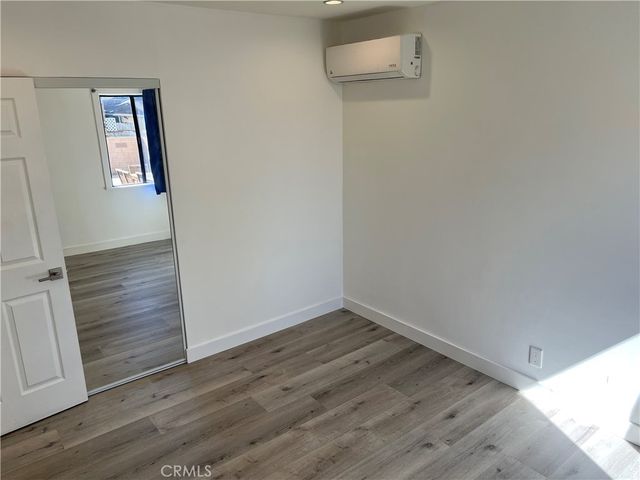 12658 Oxnard Street, North Hollywood, CA 91606