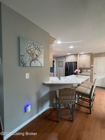 242 Riley Way, Elizabethtown, KY 42701