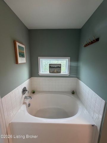 242 Riley Way, Elizabethtown, KY 42701