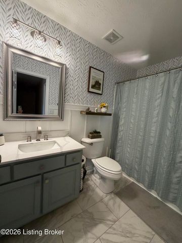 242 Riley Way, Elizabethtown, KY 42701