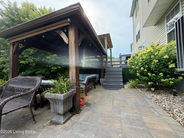242 Riley Way, Elizabethtown, KY 42701