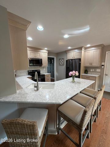 242 Riley Way, Elizabethtown, KY 42701