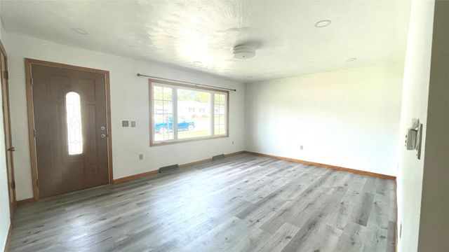 4002 HARVARD Road, Erie, PA 16509