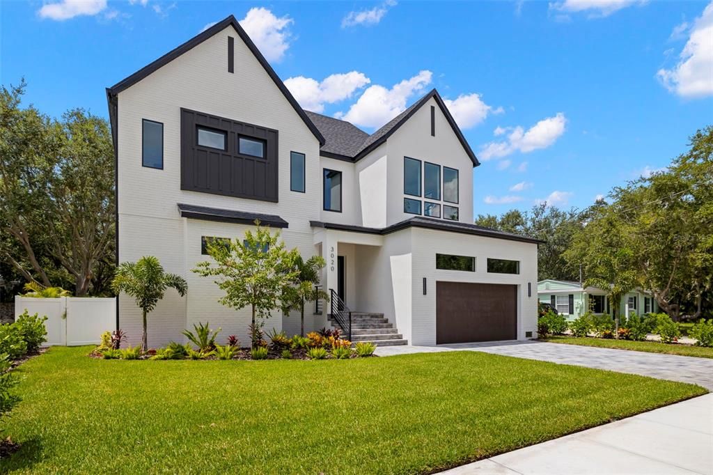 3020 W HELEN AVENUE, Tampa, FL 33611