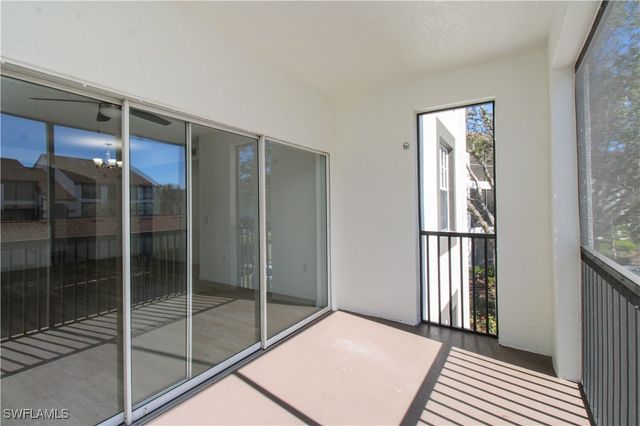 7960 Preserve CIR 621, Naples, FL 34119