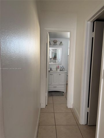 575 W 69th St 205, Hialeah, FL 33014