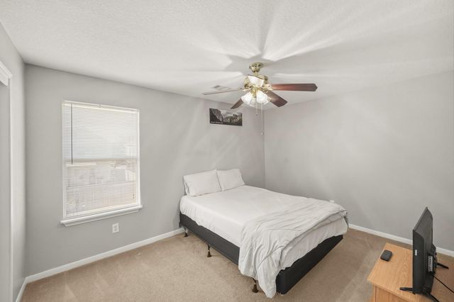 3211 Barkers Crossing Avenue, Houston, TX 77084