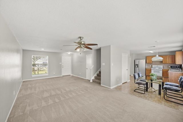 3211 Barkers Crossing Avenue, Houston, TX 77084