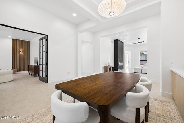 15001 S 5TH Avenue, Phoenix, AZ 85045