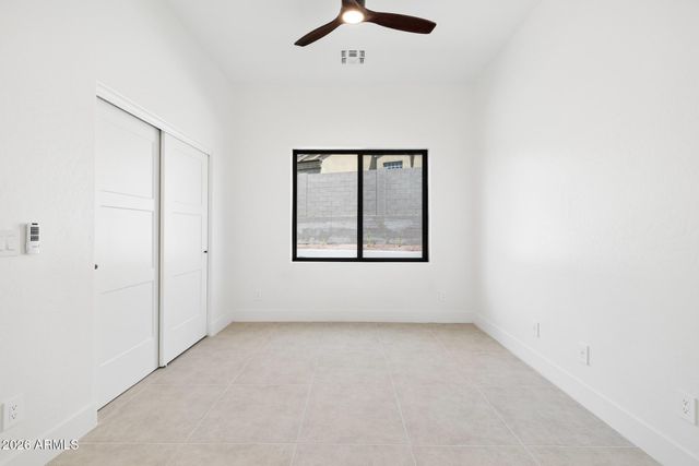 15001 S 5TH Avenue, Phoenix, AZ 85045