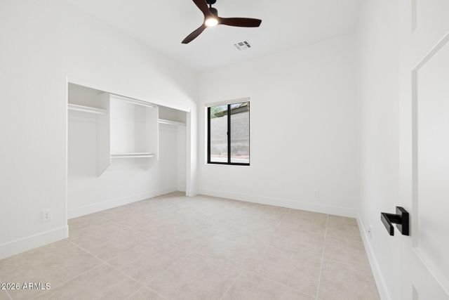 15001 S 5TH Avenue, Phoenix, AZ 85045