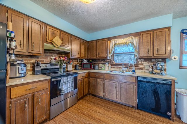 6282 Highway 5, Hartville, MO 65667