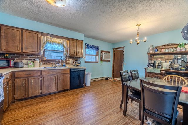 6282 Highway 5, Hartville, MO 65667