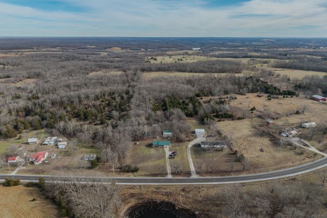 6282 Highway 5, Hartville, MO 65667